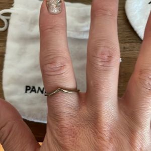 Pandora wishbone ring